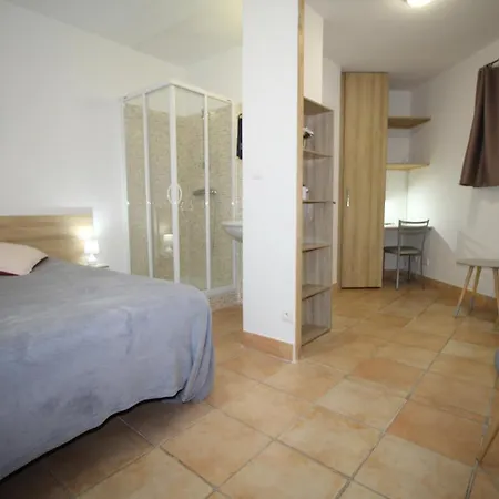 Le Paquebot Panzió Villetelle